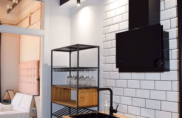 VALENCIA VELAZQUEZ APARTMENT