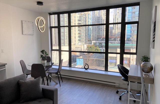 Vancouver Downtown City view 1 Bedroom & Flex Apartment