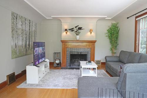 Vancouver Villa