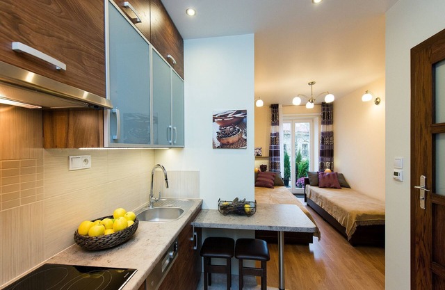 Vanilla 2 Apartment, 3bdr, 2bth Family Apart in city centre, aircon