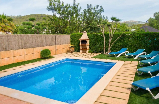 Vaumera E - Beautiful villa with private pool