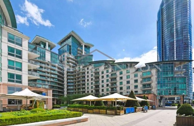 Vauxhall large 2bedroom Central London with amazing River View Panoramic Balcony