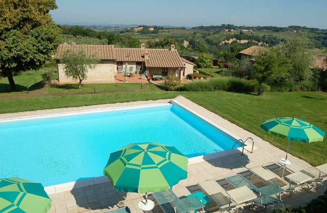 Vecchio Fienile Apartments - La Balla