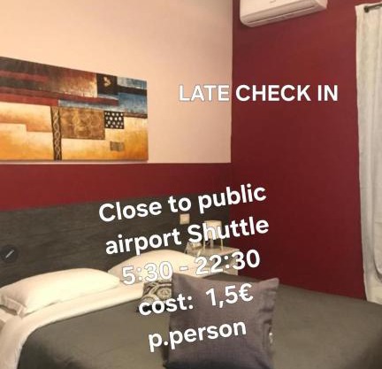 Vegan Inn Airport - Adults Only - LATE CHECK IN