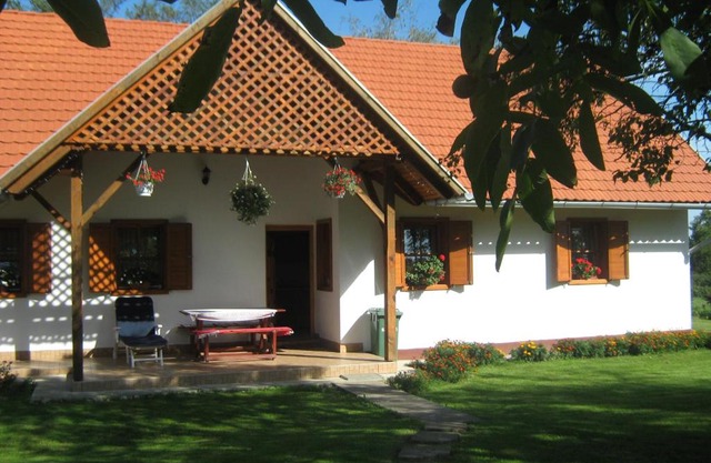 Vendégmarasztaló Porta
