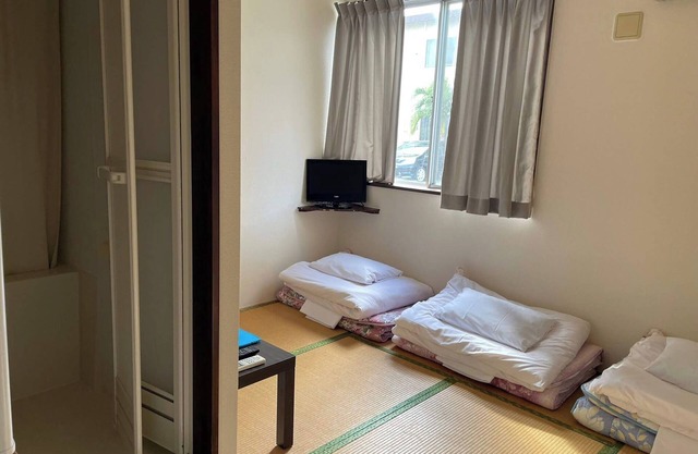Very popular hotel for sightseeing in Okinawa Arena Free parking no overnight stayJapanese style /Nakagami-gun Okinawa