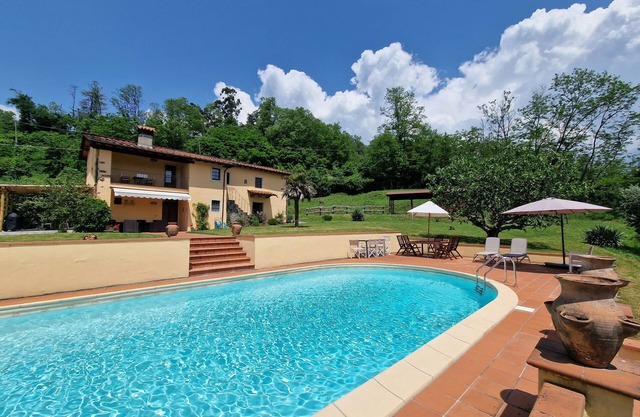 Very private 3 bedroom villa, private 15m pool, large garden, lovely views.