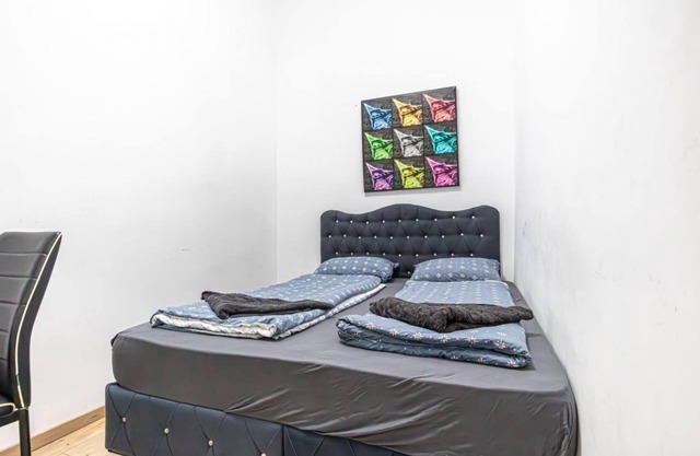 Very Spacious Central 5BR Apt, 10 Min to Augarten