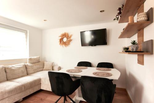 Vienna Prestige Luxury 3BD Villa