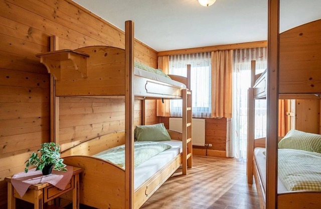 Vierbettzimmer Frühstück - Berggasthof Rofan