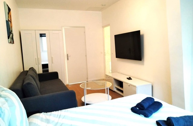 Vierzon Centre - nice T2 - balneotherapy - wifi