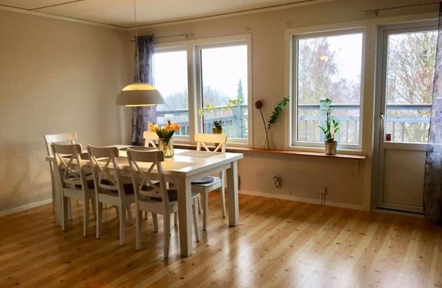 Views of Isaberg and fitting two families!