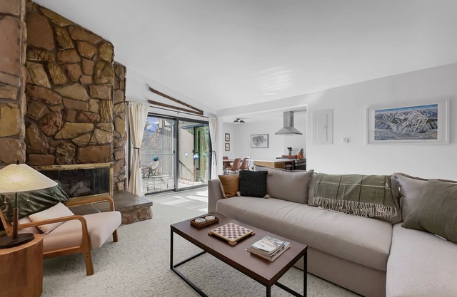 Views of Lake Dillon, Hot tub and pool , Amphitheater location A304