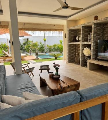 Villa 10 Rose Bali 3BR Luxury