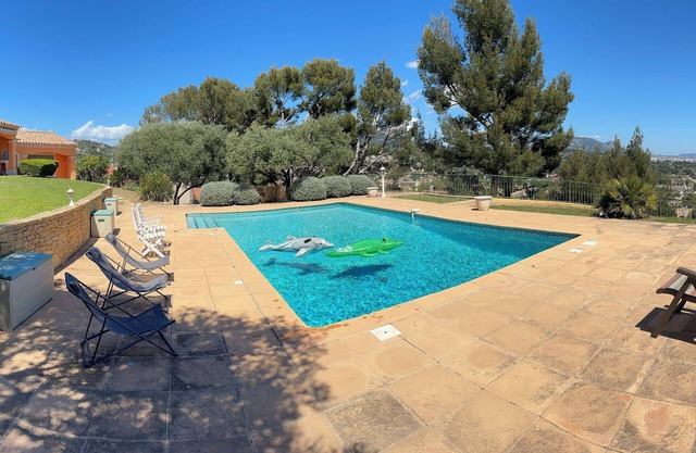 Villa 4 chambres, piscine, clim, vue mer, wifi