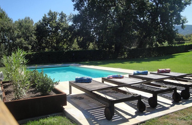 Villa Alexia Tuscany- self catering house with 5 bedrooms/4 bathrooms/sleeps 10