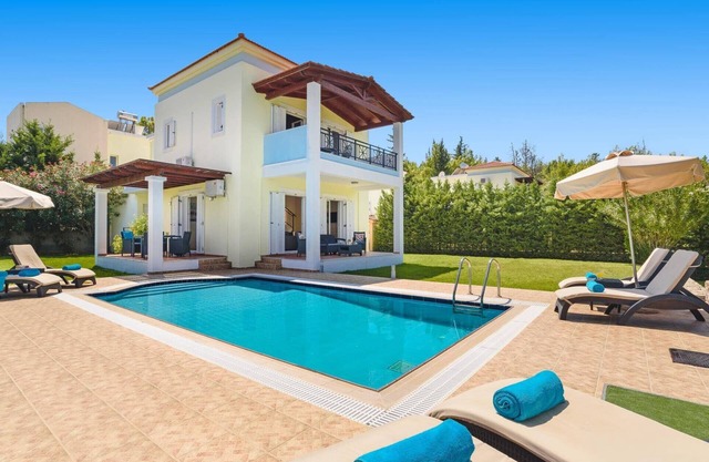 Villa Apollo Springs by Villa Plus