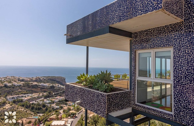 Villa Arenal by Abahana Villas
