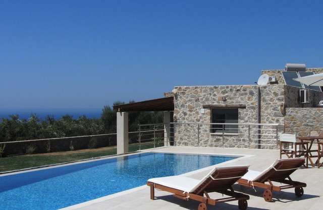Villa Asteraki | Private pool and fantastic sunsets! 15 Km away from Elafonisi!