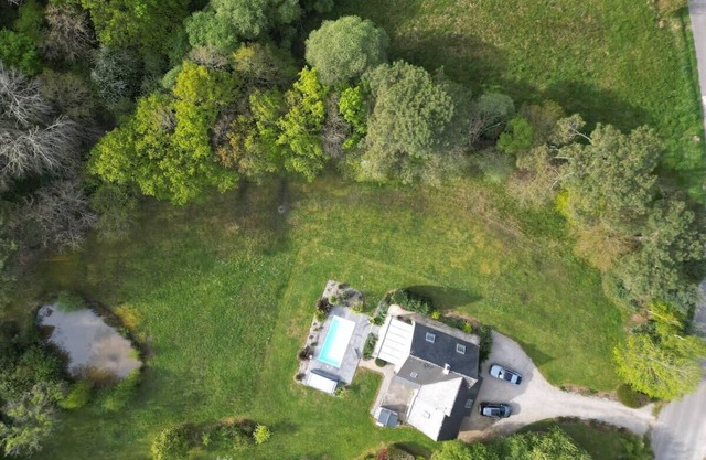 Villa avec piscine chauffée - En pleine nature