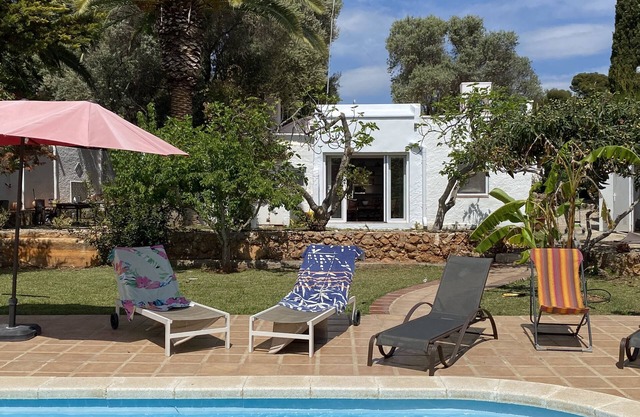 Villa Avec Piscine Privée à 150 m du Bord de mer