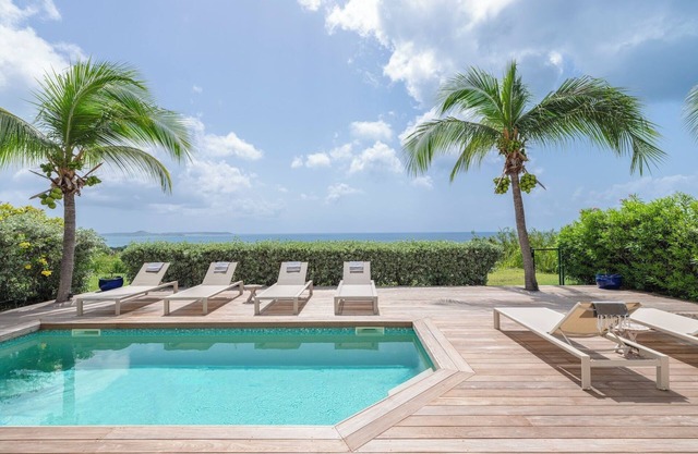 Villa Be Happy by Fantasia Villas