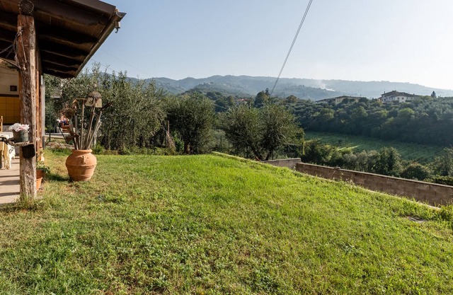 Villa "Bel Verde" with Mountain View, Whirlpool & Wi-Fi