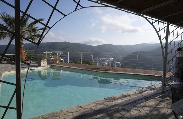 'Villa Bellavista Evelyn e Giorgio' with Sea View, Pool & Wi-Fi