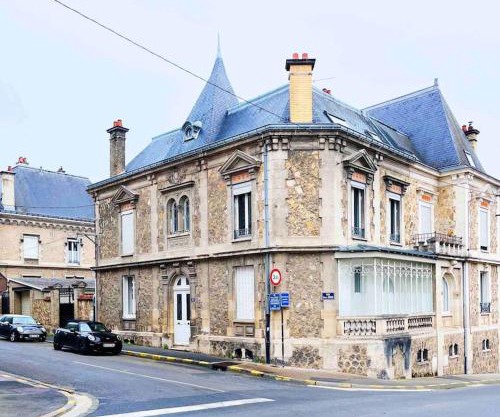 Villa Burtin