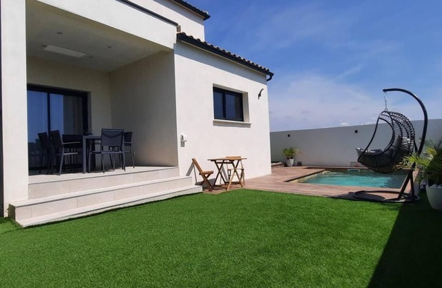 Villa Contemporaine Avec Piscine Pour 7 Personnes