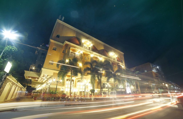 Villa Caceres Hotel