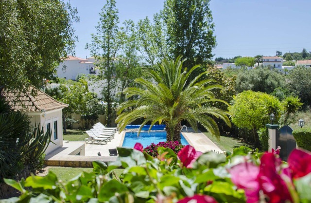 Villa Caravela | 4 Bedrooms | Beautiful Garden | Almancil