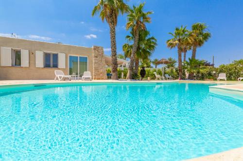 Villa Casina Greca con piscina a Nardò - Santa Caterina