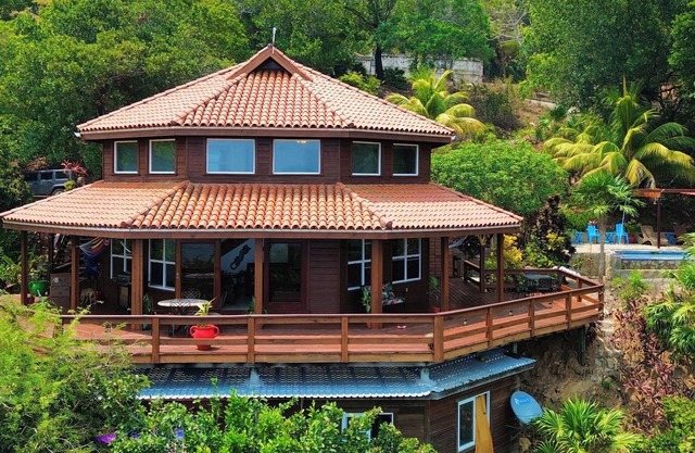 Villa con Vista @ Calabash Bight, Roatan.