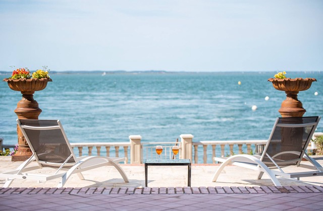 Villa d'exception sur la Plage, bain/jacuzzi