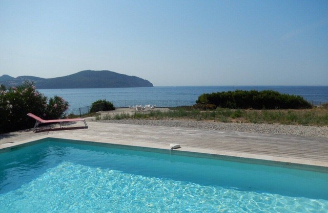 Villa De Rêve Sur La Mer, Piscine, St-cyr-sur-mer