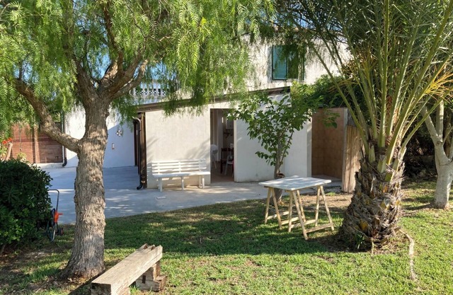 'Villa Del Lentisco' with Sea View and Wi-Fi