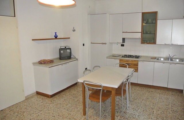 Villa Dolores - Two Bedroom Villa, Sleeps 7