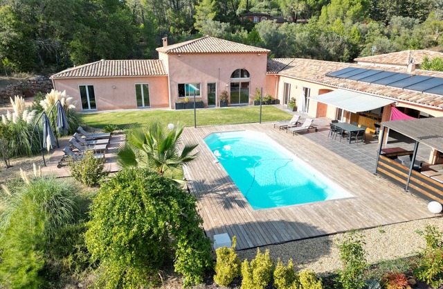 Villa Eden Récente, Grand Confort, Piscine, 8 Personnes, Lorgues