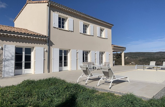 Villa Avec vue Imprenable Entre les Gorges de L'ardèche et les Cevennes