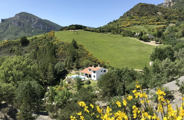 Villa with private heated pool "Le Mas des Doux Instants" rated 5 stars