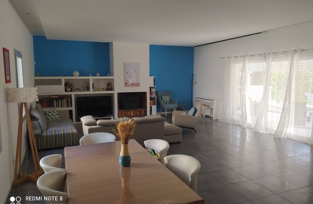 Villa swimming pool south of France 30mn beaches/Montpellier charming village