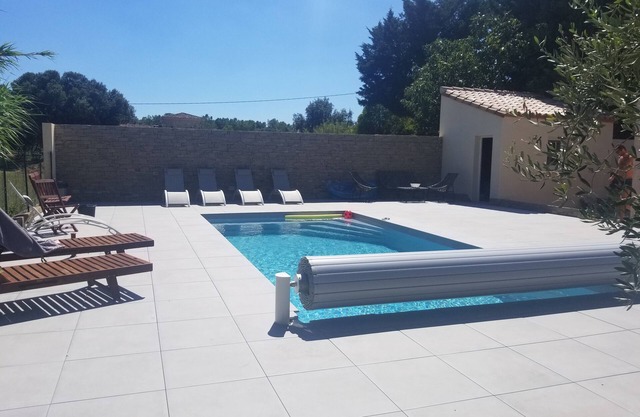 Villa with heated pool 5 min from Uzès - Ideal for family vacations