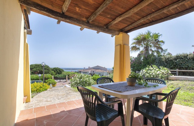 Villa "Giada" with Sea View, Garden and Terrace