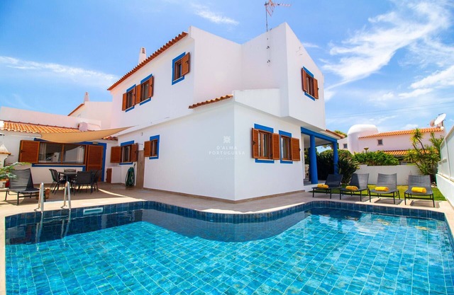 Villa Girassol - By D´alma Portuguesa