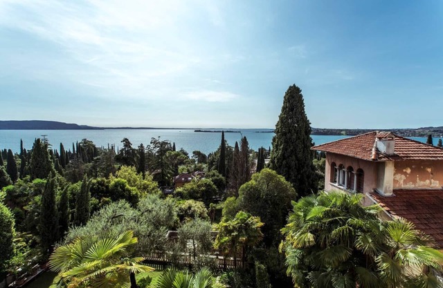 Villa Glicine with Lake view