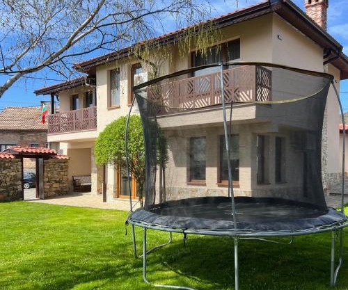 Villa Green Magic