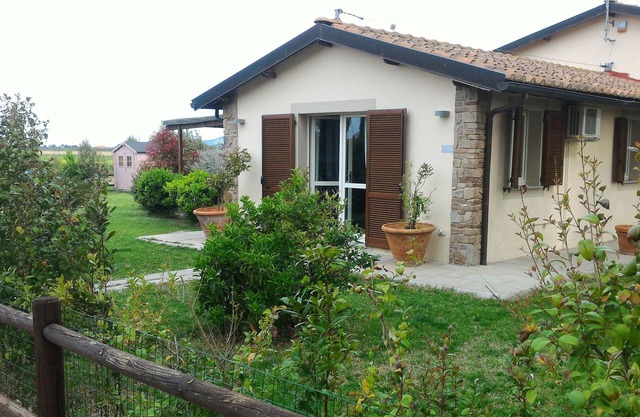 VILLA IN TYPICAL FARM TUSCANY A 1.8 KM FROM THE SEA