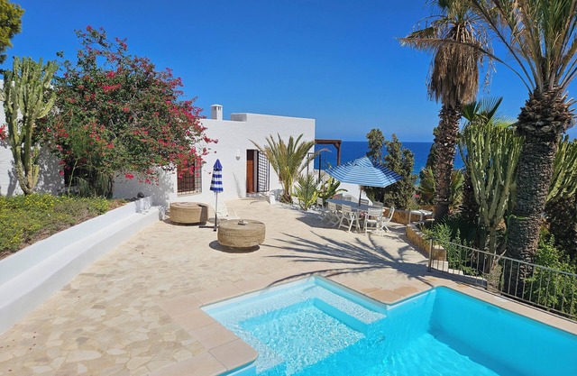 Villa "La Campana" by the sea in Cabo de Gata Natural Park, Andalusia