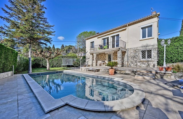 Villa La ROSERAIE - SWIMMING POOL - WIFI